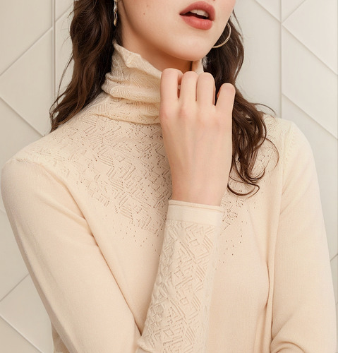 Suéter Holgado Con Cuello Alto Y Cuello Alto