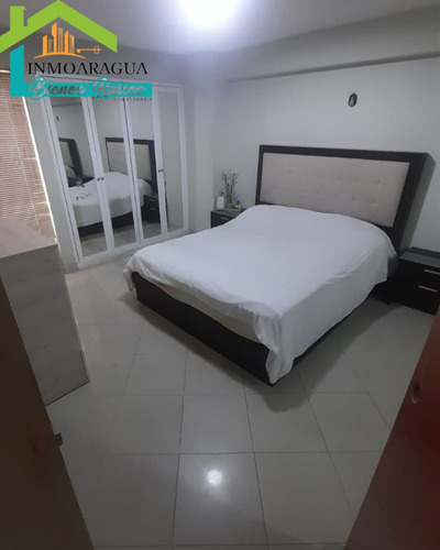 Venta De Apartamento/urb. Andres Bello/ Mh7267