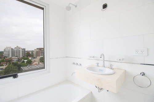 Divino 3 Amb A Estre Piso Alto.ameni. Ituzaingo