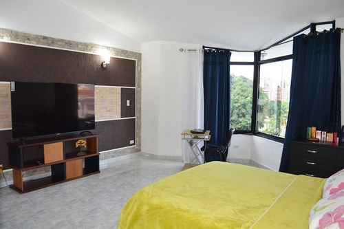 Imagen 14 de 30 de Se Vende Bella Casa De 3 Niveles Nisperos Valencia Atc-552 04125067379 04244900499