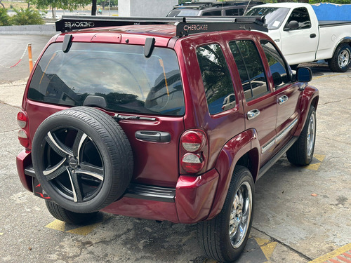 Jeep Cherokee Liberty 2006