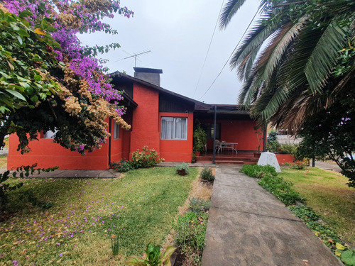 Casa Con Gran Jardin, Galpón Y Frutales