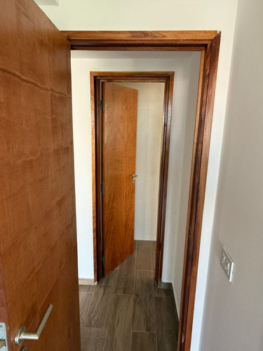 Venta Semipiso A Estrenar 1 Dormitorio Al Frente Con Cochera- La Plata