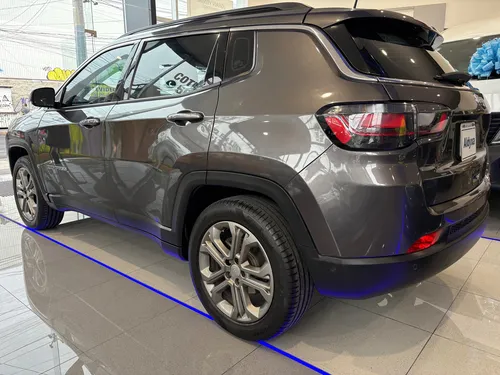 Jeep Compass 1.3T Limited Premium Fwd At6