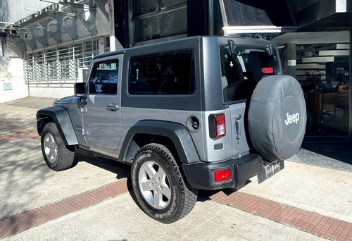 Imagen 7 de 12 de Jeep Wrangler 3.6 Sport 284hp Mtx