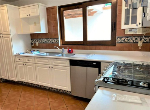 Imagen 2 de 10 de Hermosa Casa En Fraccionamiento Privado En Atizapan