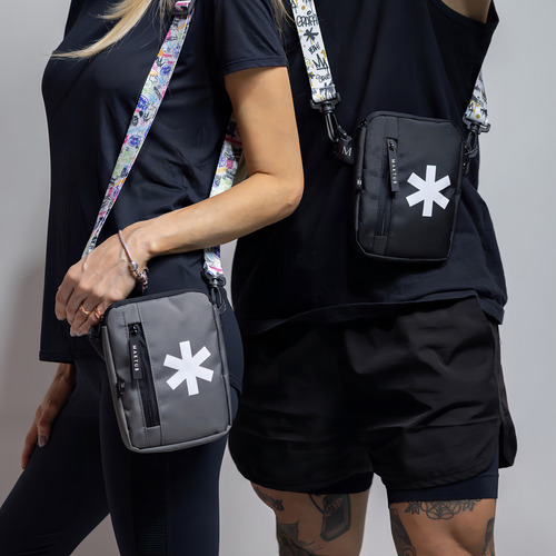 Bolsa Pochet Necessaire Shoulderbag Maktub Flow Troca Alças Cor Cinza Desenho Do Tecido Liso