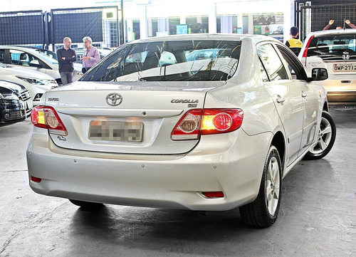 Toyota Corolla 1.8 Gli 16v Flex 4p Automático