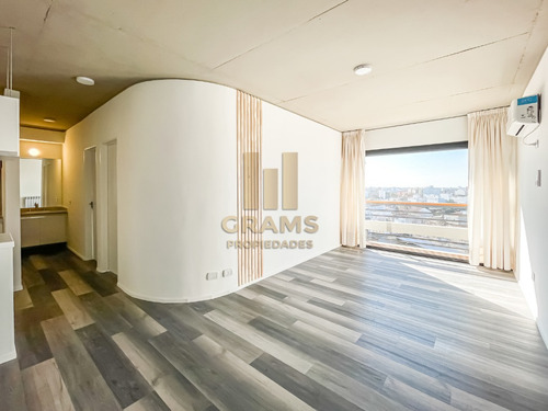Venta De Departamento Dos Dormitorios, La Plata
