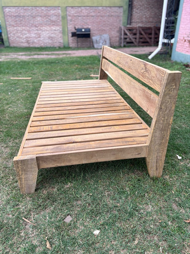 Camastro Lapacho Xxl 2.00x100 +2 Mesita Marrón Claro