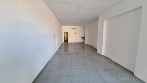 Nave Industrial - Jose Leon Suarez - Alquiler