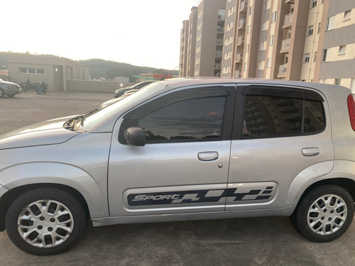 Fiat Uno 1.0 Vivace Celeb. Flex 5P