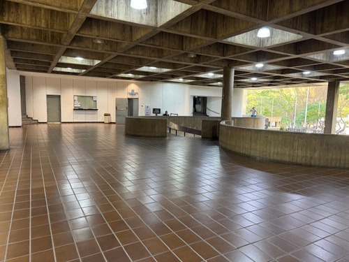 Increíble Consultorio En Venta En Anexo De Clínicas Caracas Mls 25-18704 Ab