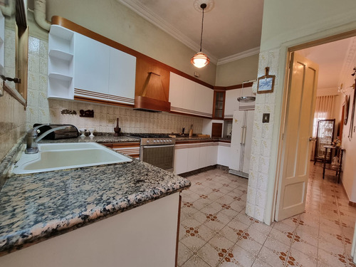 Imagen 7 de 17 de Vendo Casa 415m2 3h/4b/6p Vista Alegre 5019