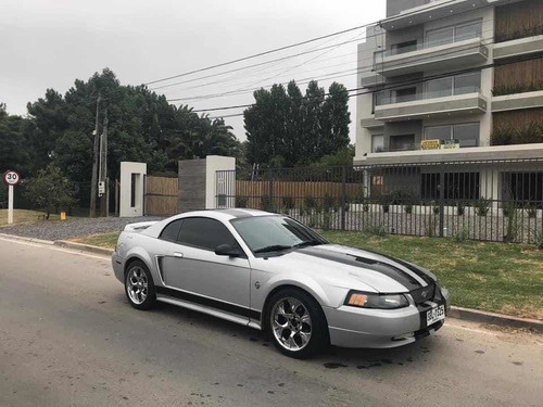 Ford Mustang 2000 4.6 V8