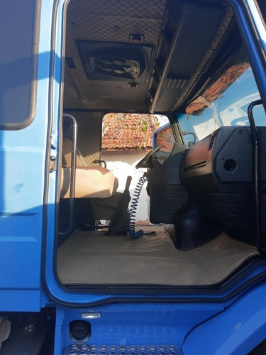 Imagem 5 de 10 de 113 360 Scania