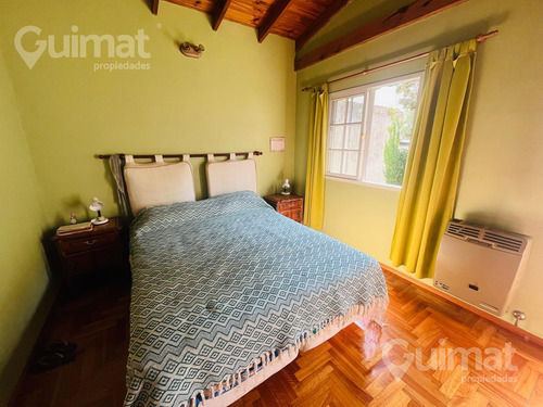 Casa En Villa Urquiza Con Jardin