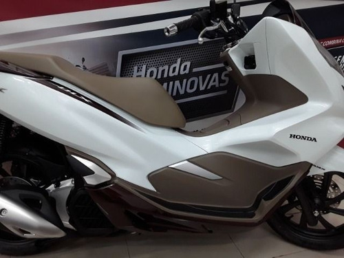 Honda Pcx 150 Deluxe - Alta Tecnologia E Facil De Pilotar