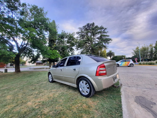 Chevrolet Astra 2.0 Gl