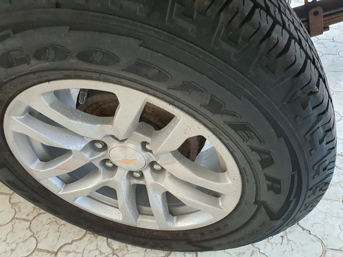 Imagen 4 de 8 de Chevrolet Cheyenne 2021 5.4 2500 Cab Reg Lt Z71 4x4 At