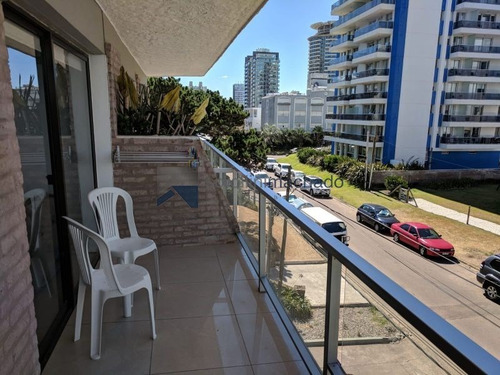 Apartamento En Venta Brava 2 Dormitorios-ref:2292
