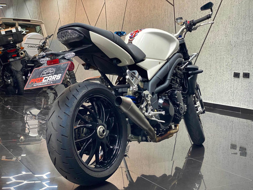 Imagen 11 de 12 de Triumph Speed Triple 1050