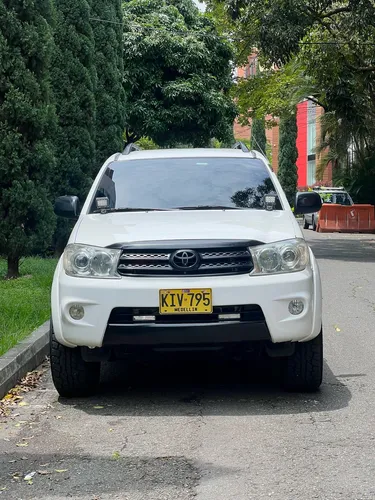 Toyota Fortuner 2.7l 4x4