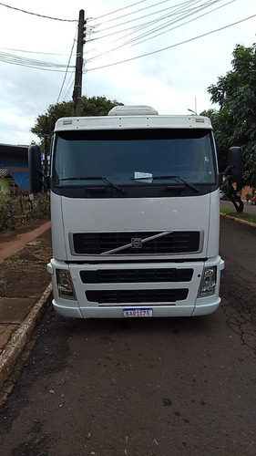 Imagem 3 de 15 de Volvo Fh 400 6x2 Teto Baixo 2008/08 Manual