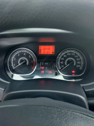 Renault Sandero Confort 1.6 16v 2012