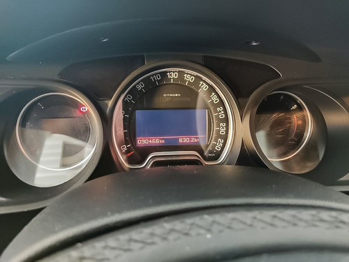 Imagem 8 de 12 de Citroen C5 2.0 Mpfi Exclusive 16v 2012
