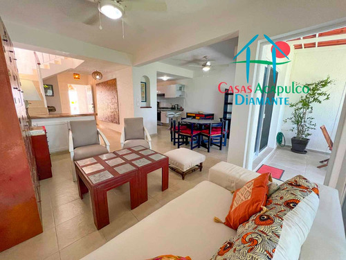 Cad Villas Playa Diamante 81. Terraza Con Jardín Y Acceso Directo A La Alberca Del Condominio