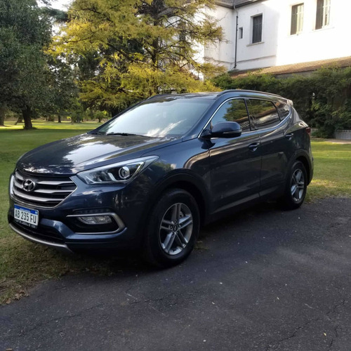 Hyundai Santa Fe 2.4 Seguridad 7as 6at 2wd 2017