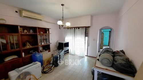 Imagen 19 de 30 de Lote De 10x23 Mts - Hoy Casa Jdin C/piscina Garage Bcon - Heroes De Malvinas Al 1700 - Lanus Este