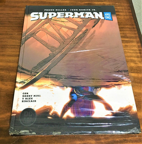 Superman Año 1 . Deluxe . F Miller . Romita Jr .dc México