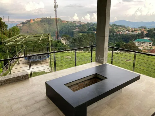 Casa En Venta La Lagunita Lp