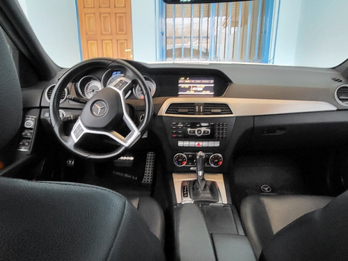 Imagen 7 de 10 de Mercedes-benz Clase C 1.8 C250 Avantgarde B.efficiency At