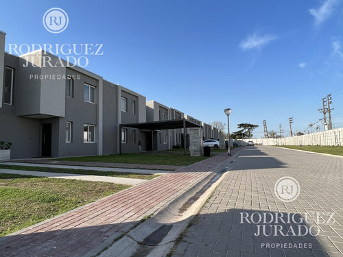 Casas Con Jardín En Venta En Tortugas, Zona Norte - Barrio Decs Tortugas - Uf 153