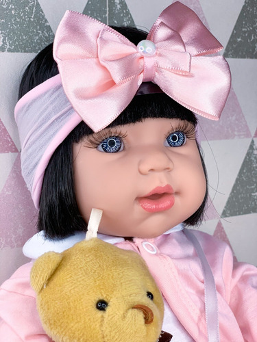 Imagem 4 de 7 de Bebê Reborn Realista Barato + 18 Itens Bolsa Maternidade