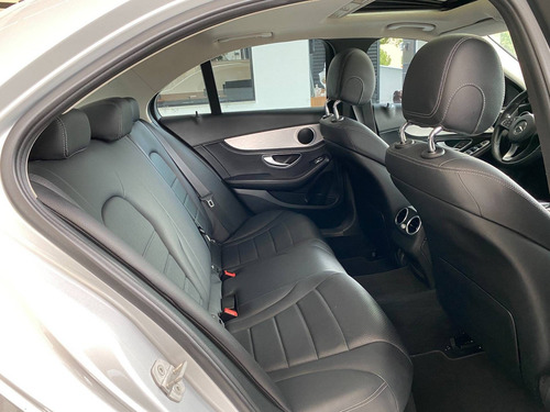 Mercedes-benz C 200 2.0 Cgi Avantgarde 16v Gasolina 4p