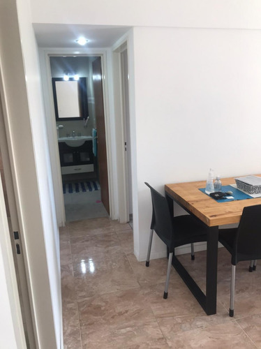 Imagen 5 de 14 de Excelente Departamento 2 Ambientes En Moron, Como Nuevo