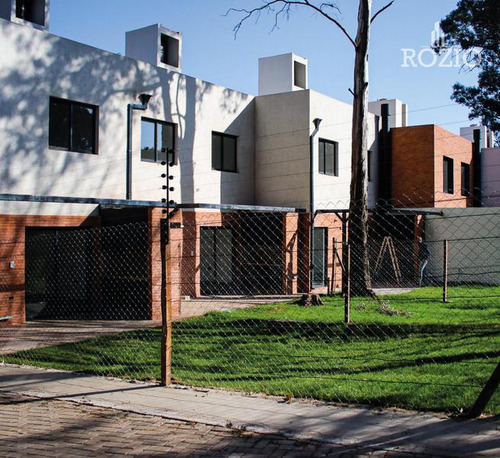 Duplex En Housing Alto Rivera - 3 Dormitorios