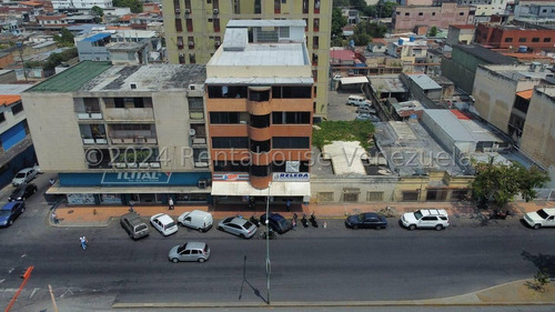 Mehilyn Perez Oportunidad De Inversion En Pleno Centro De Barquisimeto, Venta De Edificio De 4 Pisos 