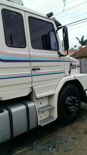 Imagem 3 de 10 de Scania 113 H