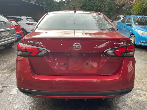 Imagen 6 de 10 de Nissan Versa Mt 1.6 Año 2022