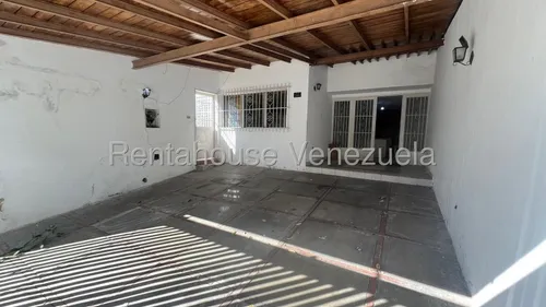 Bella Casa En El Cafetal