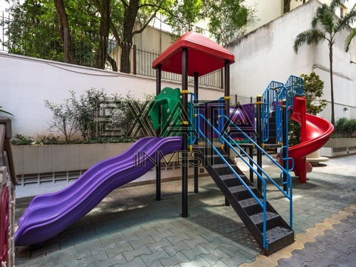 Imagem 26 de 28 de Apartamento Reformado, Moderno E Sofisticado No Jardim Paulista. Amplo Living Para Dois Ambientes, Home Theater, Sala De Almoço, Sala De Jantar, Cercados Por Um Terraço Envidraçad - Ap00686 - 693723