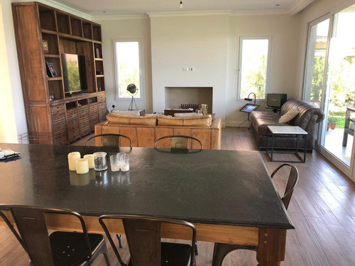 Imagen 11 de 30 de Excelente Casa A La Laguna En Complejo Villa Nueva - San Francisco