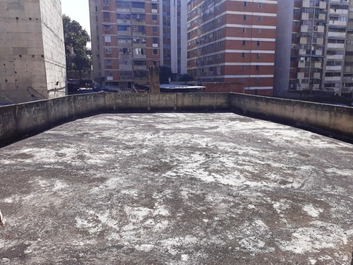 Imagen 6 de 6 de Altagracia La Pastora Local Oficina 230 M2 En Venta Jc