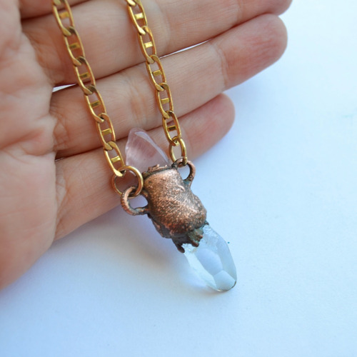 Imagen 2 de 8 de Collar De Cuarzo Rosa Y Cristal, Cadena De Bronce, Cod1