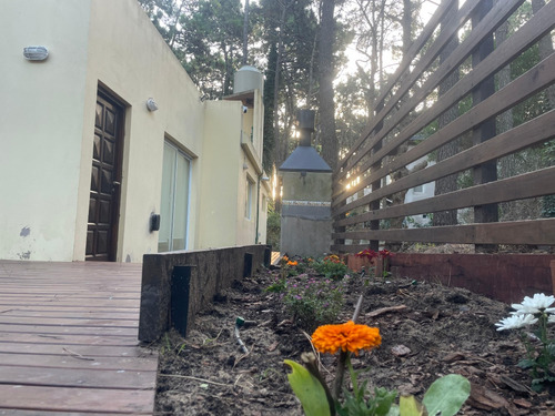 Casa A Estrenar Mar Azul En Medio Del Bosqu , 4/5 Personas .